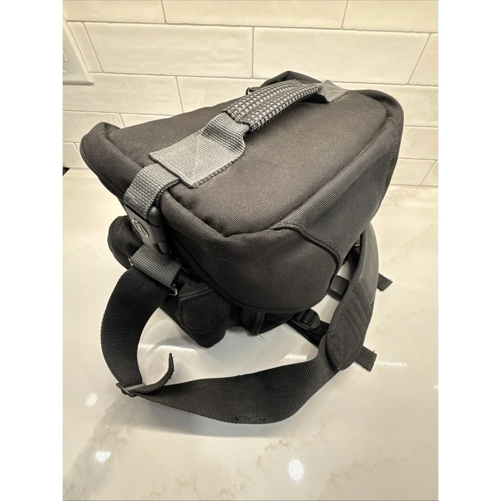 Tamrac System 6 DSLR Camera/Camcorder Bag - Attached Media Wallet Fast Shipping!